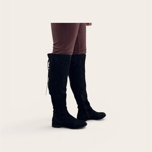 Elegant Black Over-the-Knee Boots